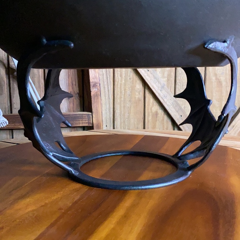 Pottery Barn Trick or Treat Bat Candy Bowl 🦇🍬🎃 - Picture 12 of 17